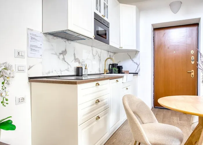 דירה Hostmate - Milano- Corso - Garibaldi *