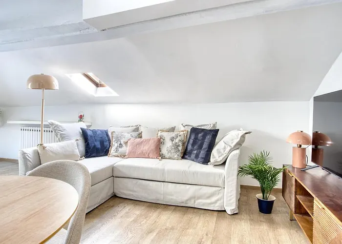 Apartamento Hostmate - Milano- Corso - Garibaldi