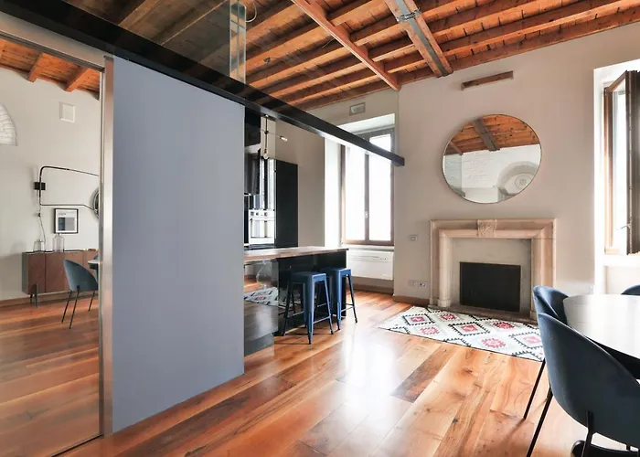 La Foppa - Large & Trendy Flat Moscova-brera Apartmán *