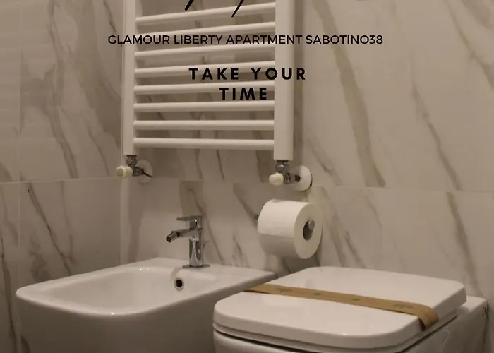 Glamour Liberty Sabotino38 * 밀라노