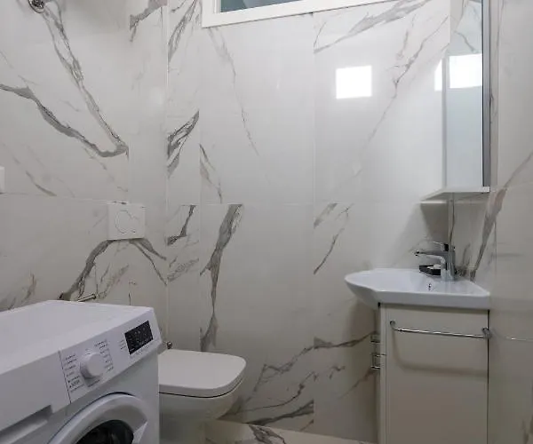 Sansiro Luxury Wi-fi & Netflix