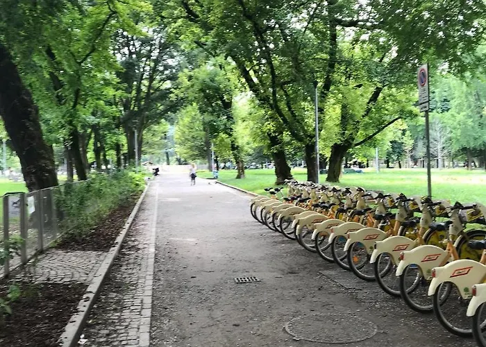 Corso Genova - Navigli Милан