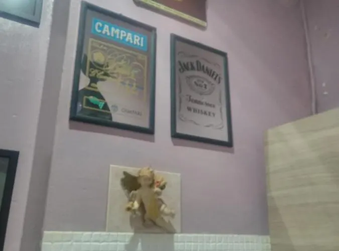 Floris * מילאנו