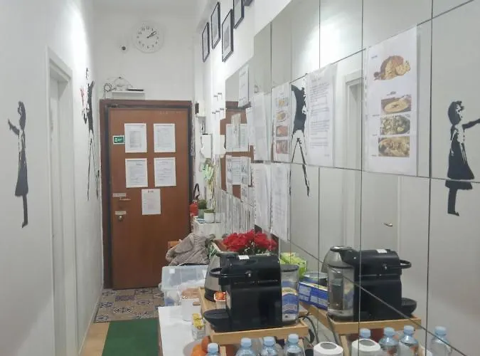 Floris בית הארחה