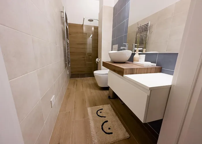 Guesthost - Fiera & Mico Comfy * 밀라노