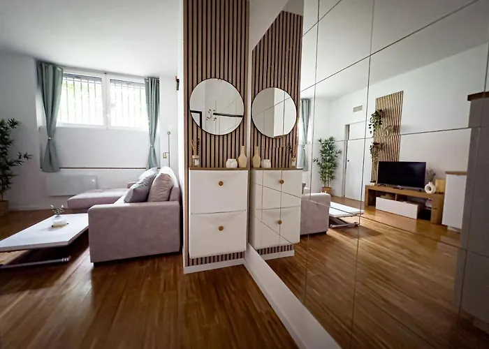 Guesthost - Fiera & Mico Comfy 아파트