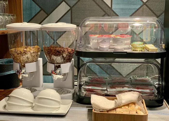 Boutique Martini 17 Hotel 3*