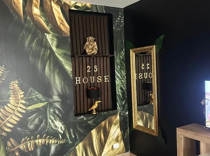 Lägenhet House Twenty - Five Milano
