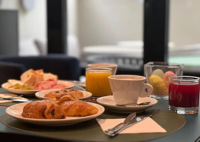 מלון Boutique Martini 17