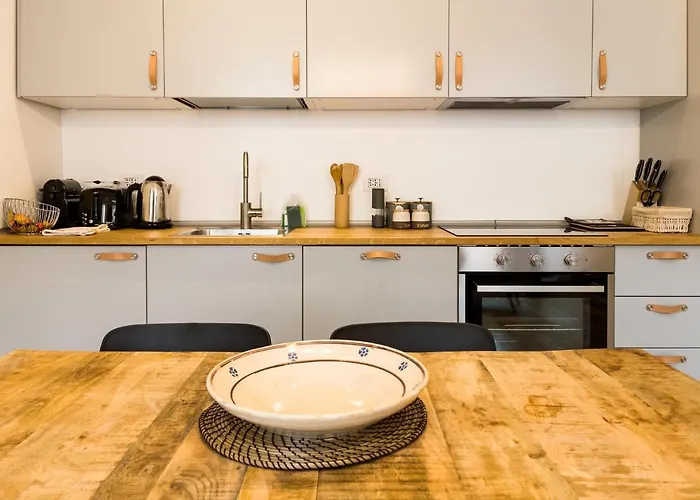 Easylife - - Palazzi 19 - Porta Venezia Апартаменты *