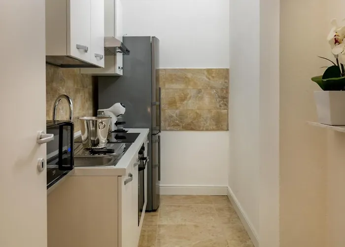 San Babila - Luxury Milanese Apartmán Milán