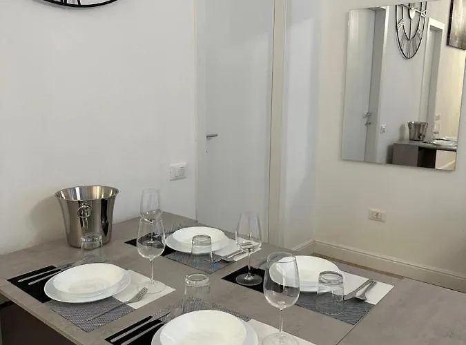 San Babila - Luxury Milanese *
