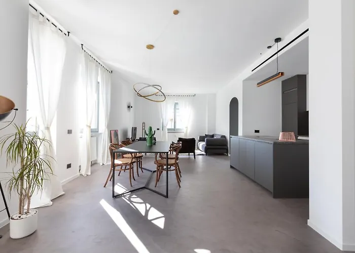דירה Sant'ambrogio Bright And Stylish Flat מילאנו