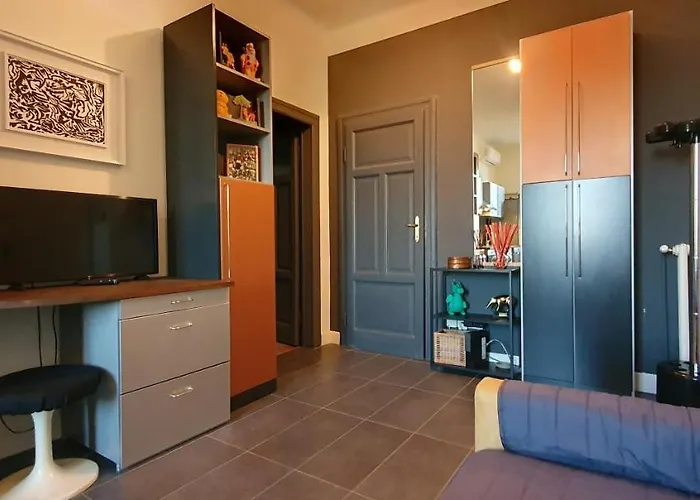 Bnbutler - Aselli, 14 - Comodo E Luminoso *