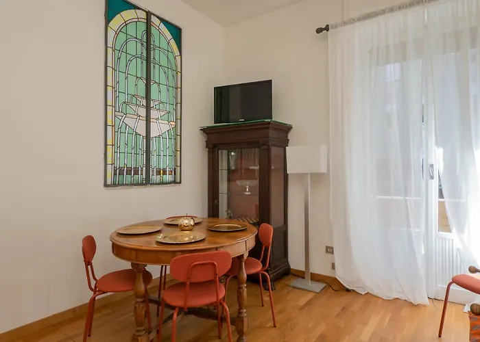 Luxury Flat Between Navigli And Duomo - Sambuco Appartamento