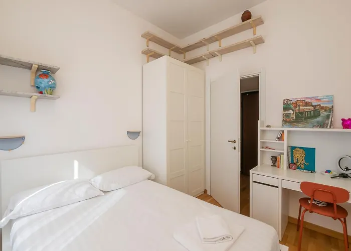 Luxury Flat Between Navigli And Duomo - Sambuco Appartamento