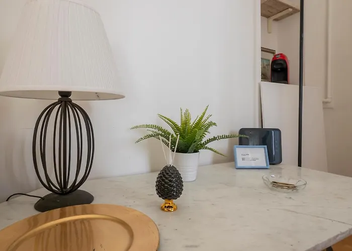 Luxury Flat Between Navigli And Duomo - Sambuco * Milano