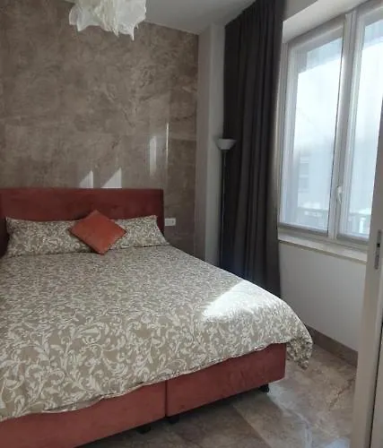 Apartman Pink Maison Centro Piazza Diaz Duomo Milánó