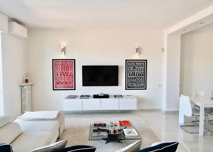 Lux 180sqm Flat - Entire Last Floor * Milán