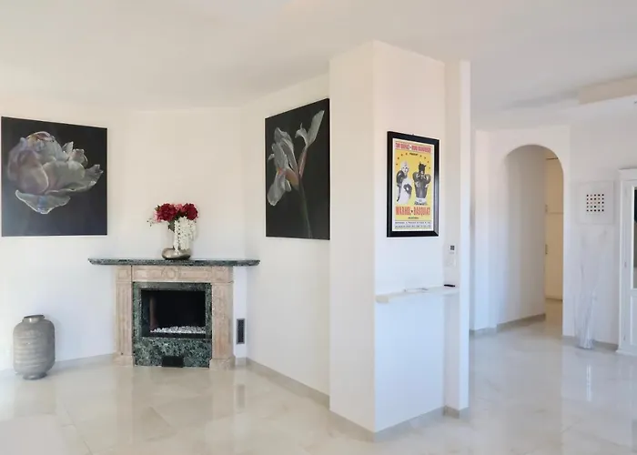 Lux 180sqm Flat - Entire Last Floor Апартаменты Милан