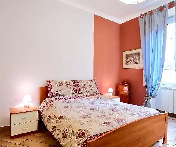 Xenia - Elegant Flat In The Center Of