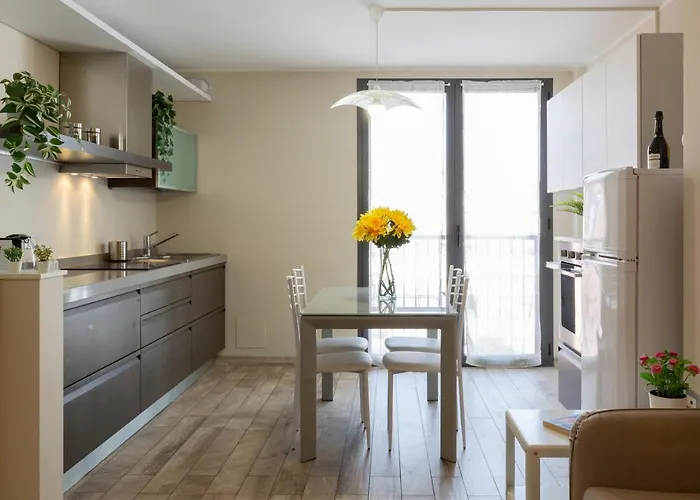Salomone - Mecenate District Apartmán *