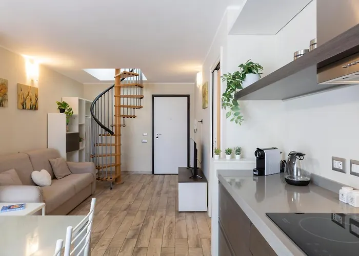 Salomone - Mecenate District Lejlighed *