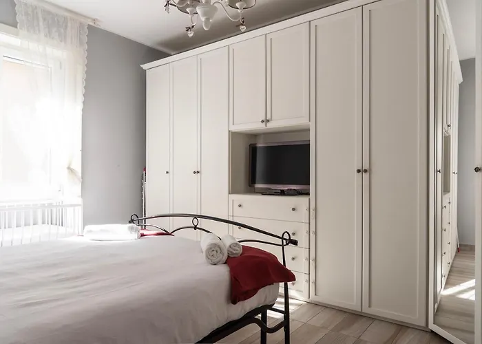 Youhosty - Napoli 35 * 米兰