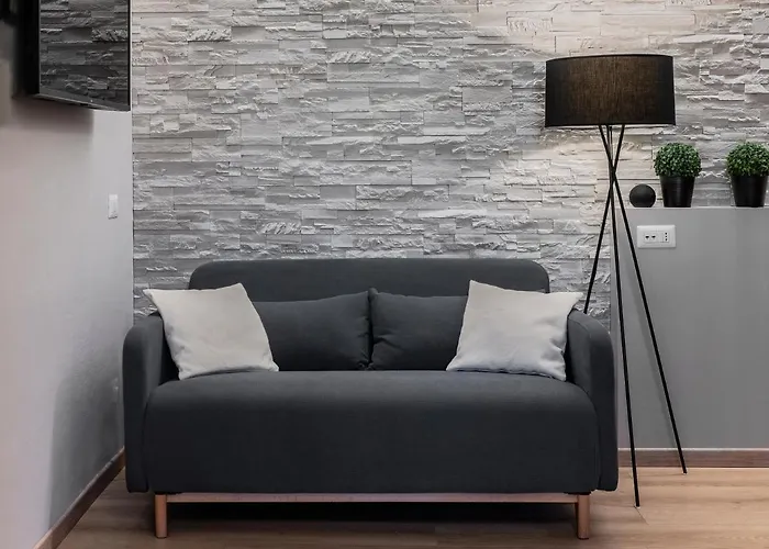 Super Modern And Design Apartment, A Due Passi Dai Navigli * 米兰