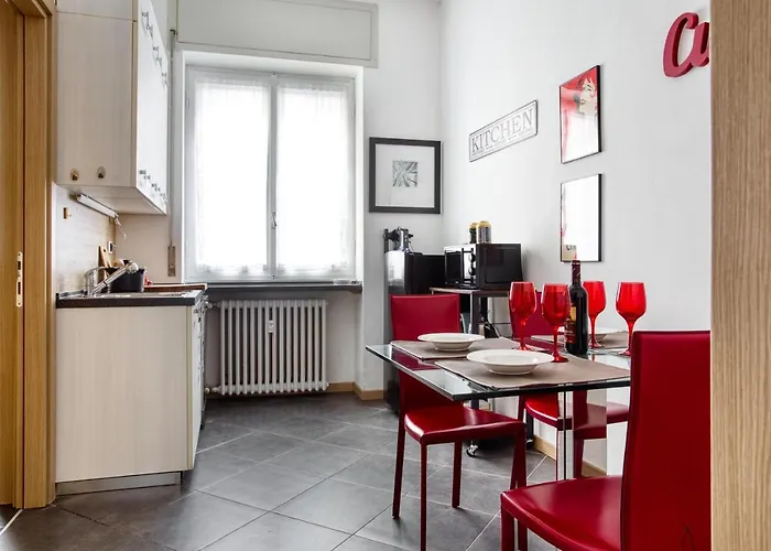 C - Design Bilo -m3- 8 Min Dal Duomo * Μιλάνο