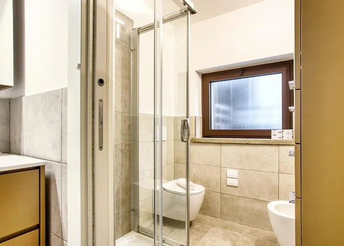 Joivy Charismatic 1-bed Flat With Parking Appartement *