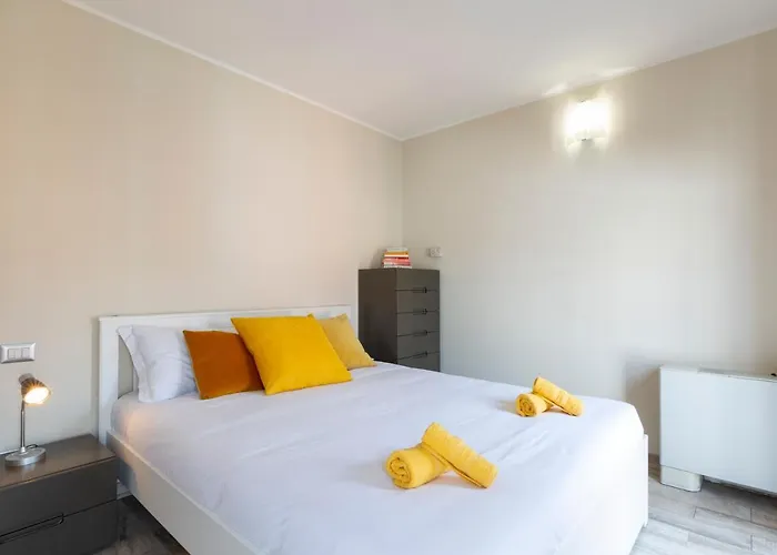 Salomone - Mecenate District *