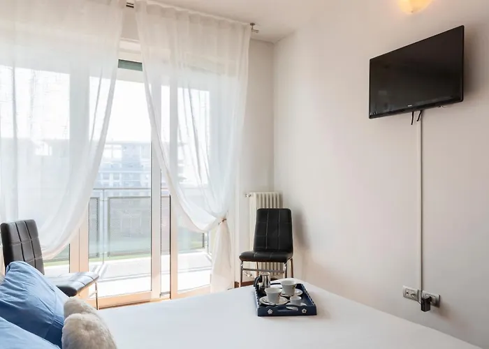 Sky Santa Giulia * Milano