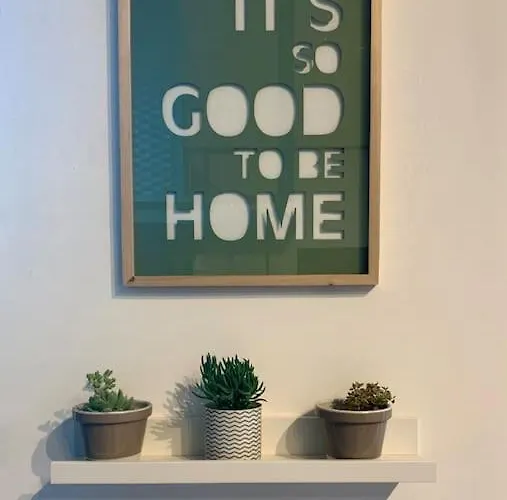 דירה Lovely Flat In Bocconi מילאנו