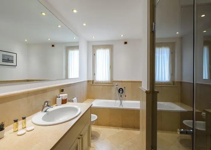Apartament Montenapoleone-duomo Attico Di Lusso E Parcheggio Privato