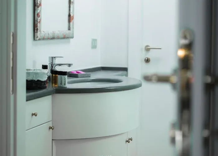 Keys Of Italy - Pontaccio 2 Your Refuge Rouge