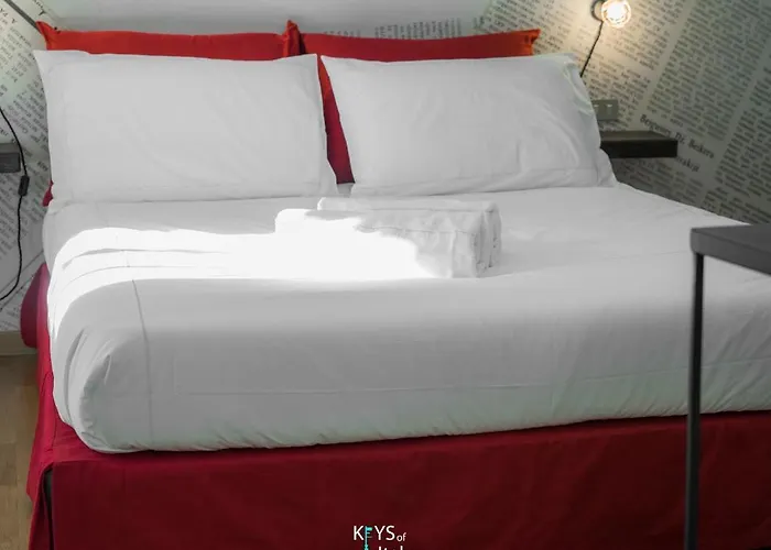 Keys Of Italy - Pontaccio 2 Your Refuge Rouge شقة