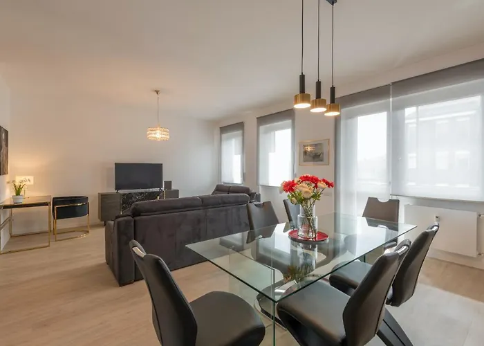 Lejlighed Bnbutler - Via Foppa 7 - 130 Mq In Posizione Strategica