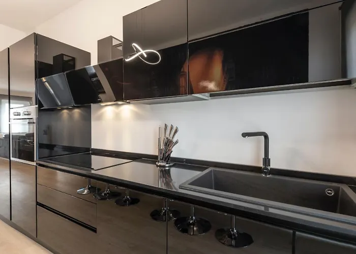 Bnbutler - Via Foppa 7 - 130 Mq In Posizione Strategica Lejlighed *