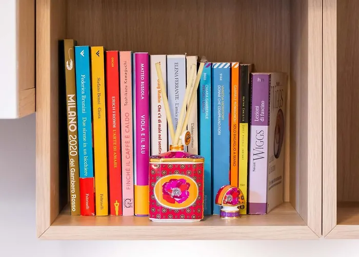 Candy House فندق