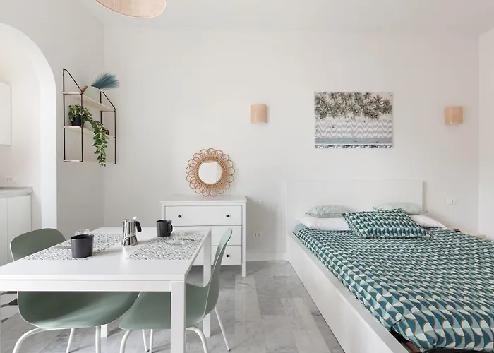 Apartment Comfy X2 - 1,1 Km Far From Iulm University! *