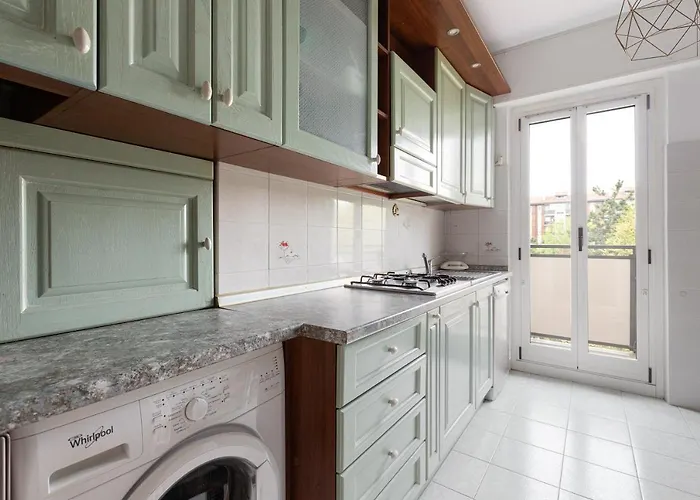 Guesthost - Bonola Mm1 Comfy * Milán