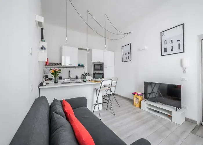 The Minimal Chic - Isola Garibaldi Apartmán *