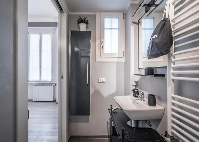 The Minimal Chic - Isola Garibaldi Apartmán