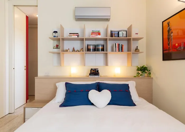 Twins - Tolstoj District * ميلان