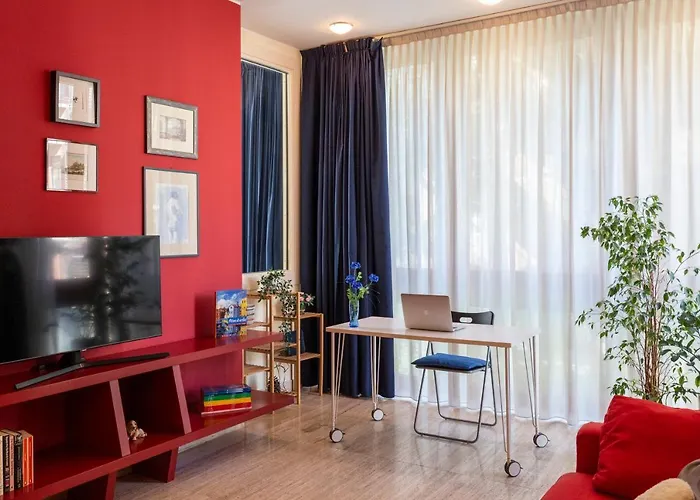 Twins - Tolstoj District شقة ميلان