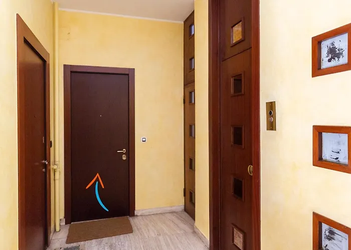 Twins - Tolstoj District *