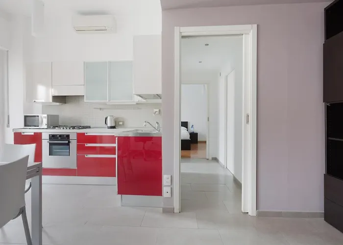 Cozy Apt With Balcony - Mm2 Sant'agostino Milán