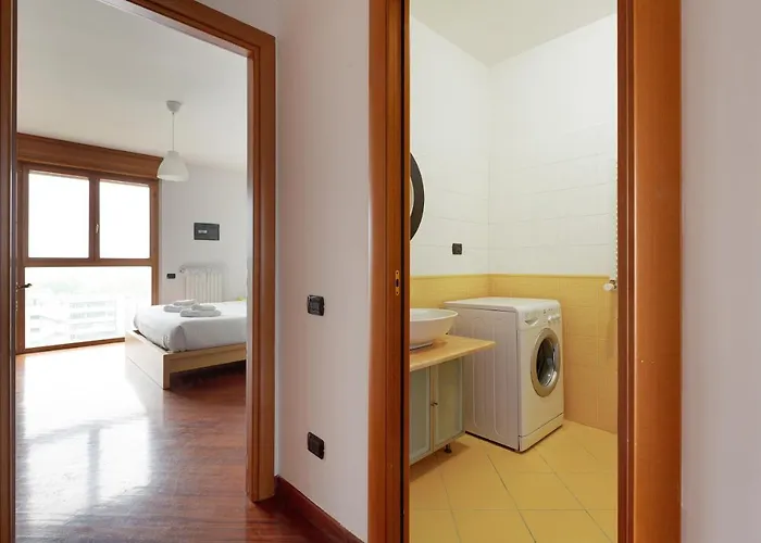 Guesthost - Milano-rubattino Comfy - With 2 Terrace Apartmán *