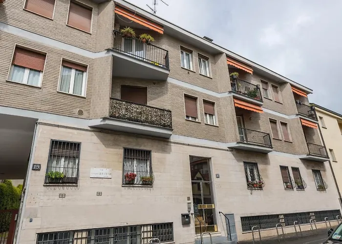 Bnbutler - Cesare Brivio, 21 - Ampio E Luminoso * ميلان